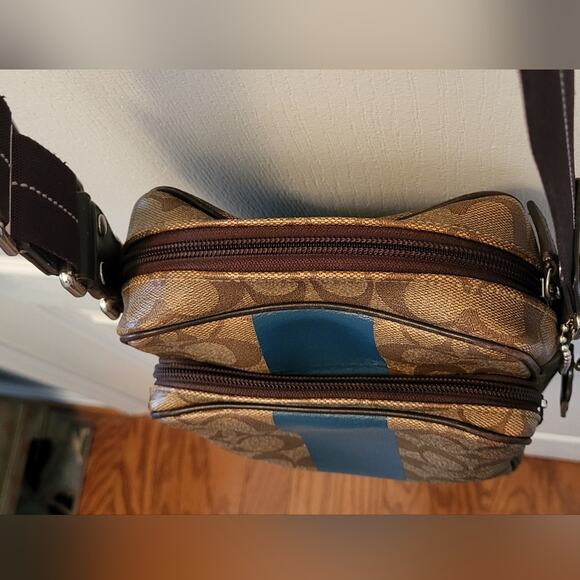 Y2K Coach Hertiage Signature Blue Stripe Messenger Bag EUC - Picture 6 of 16
